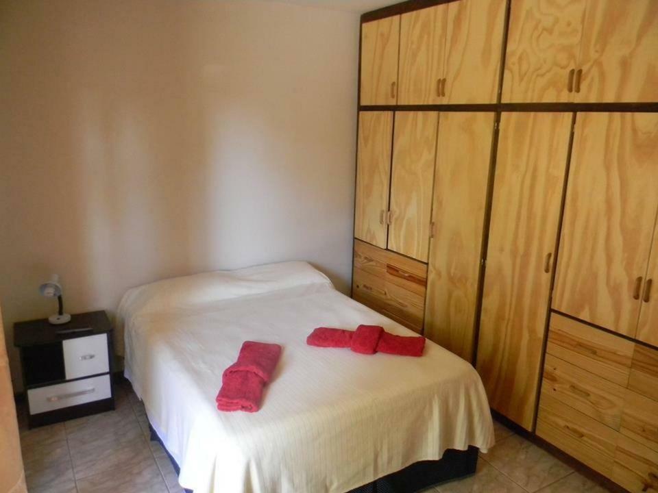 Apart Hotel El Duende Пуерто Игуасу Екстериор снимка